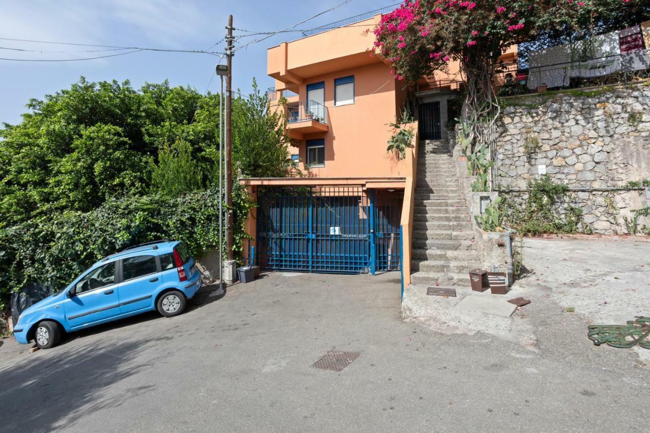 Taormina Apartment With Panoramic View Exterior photo
