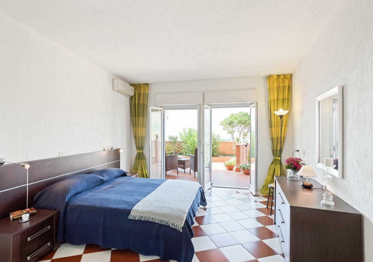 Taormina Apartment With Panoramic View Exterior photo
