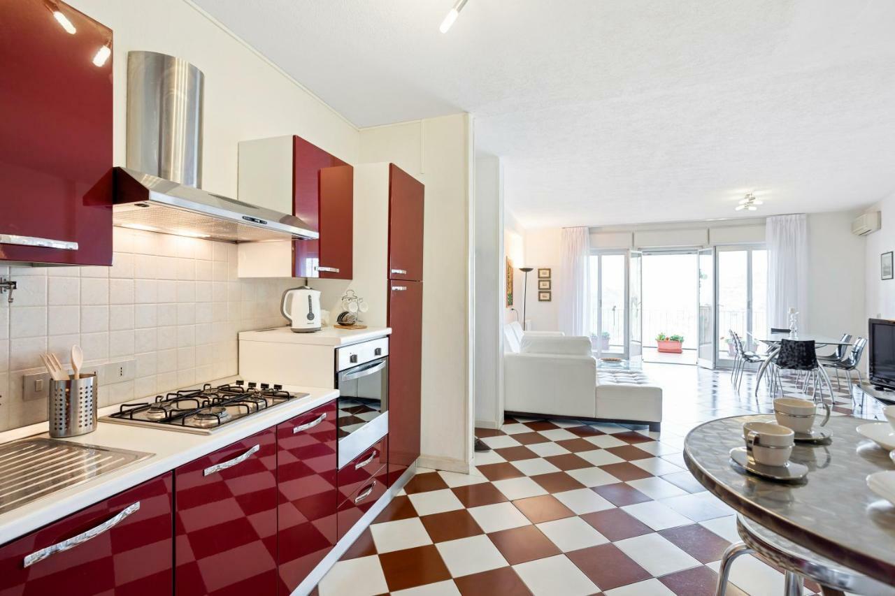 Taormina Apartment With Panoramic View Exterior photo